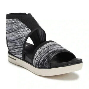 [8.5]Eileen Fisher Black White Knit Platform  Sandals